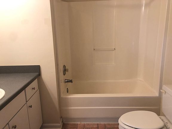3rd image of 1760 Bob White Ln SE #1760