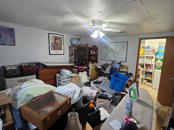 4th image of 421 SW 87th Ct #0