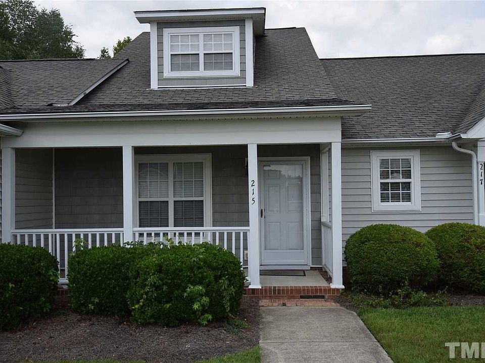 1st image of 215 W Moss Creek Dr