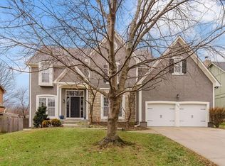 8218 Constance St, Lenexa, KS 66215