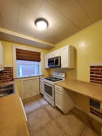5039 Mardel Ave #B — Photo 8