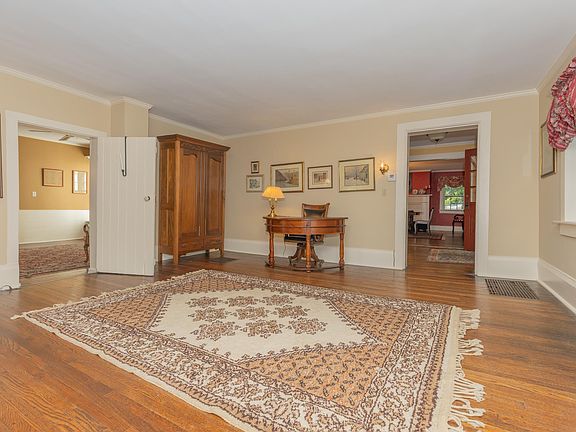 5th image of 6531 Oak Hill Rd