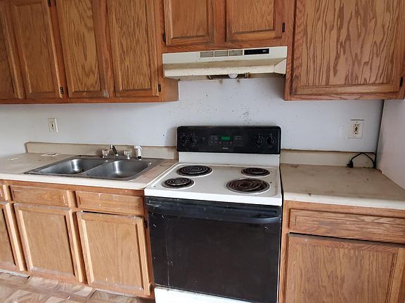 5th image of 532 S Buttonwood St