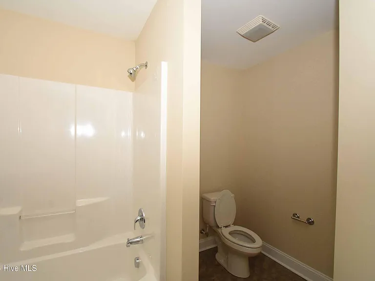 2236 Brookville Dr #A — Photo 40
