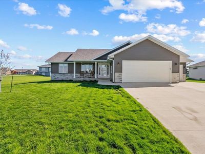 613 Collins Rd, Fairbank, IA, 50629