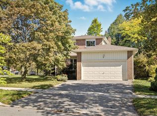 9 Blue Anchor Trl, Toronto, ON M1C3N9