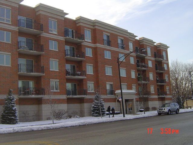 1st image of 5924 N Lincoln Ave APT 503