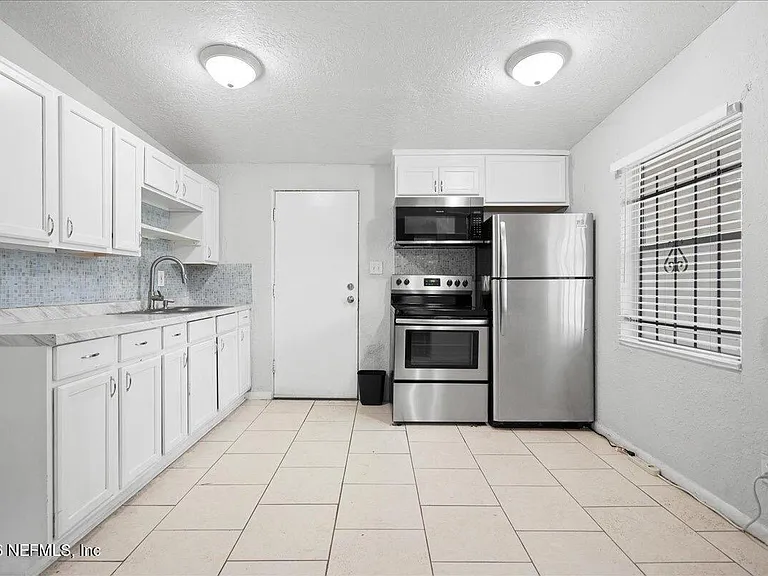 6601 Cleveland Rd — Photo 12