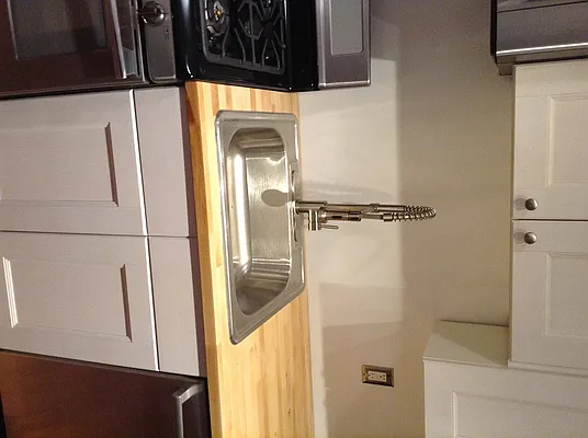 Rented by Spruce Property Group LLC | media 40