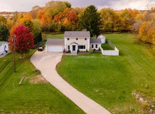 1360 Battle Creek Rd, Charlotte, MI 48813