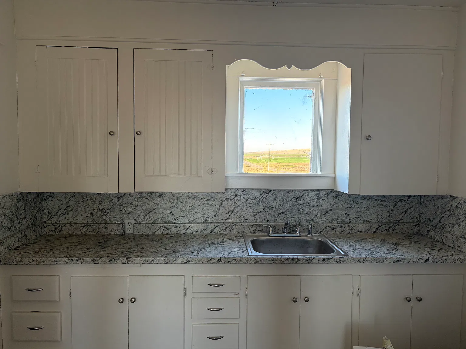2 bed, 1150 sqft, $1,400 — Photo 3
