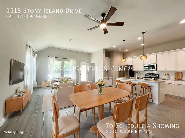 1518 Stony Island Dr — Photo 3