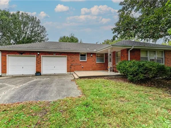 306 4th Hwy, Trimble, MO 64492