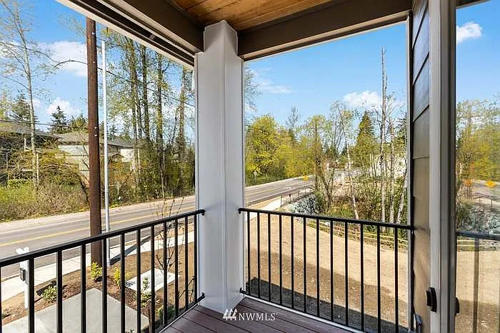 13717 Admiralty Way #F1 — Photo 17