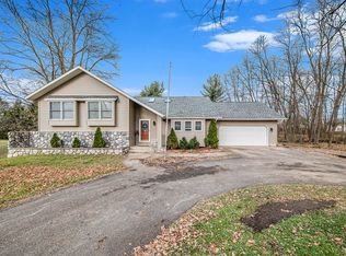 1055 Miller Rd, Plainwell, MI 49080