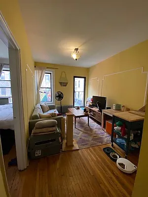 Rented by Performing Assets Corp | media 9