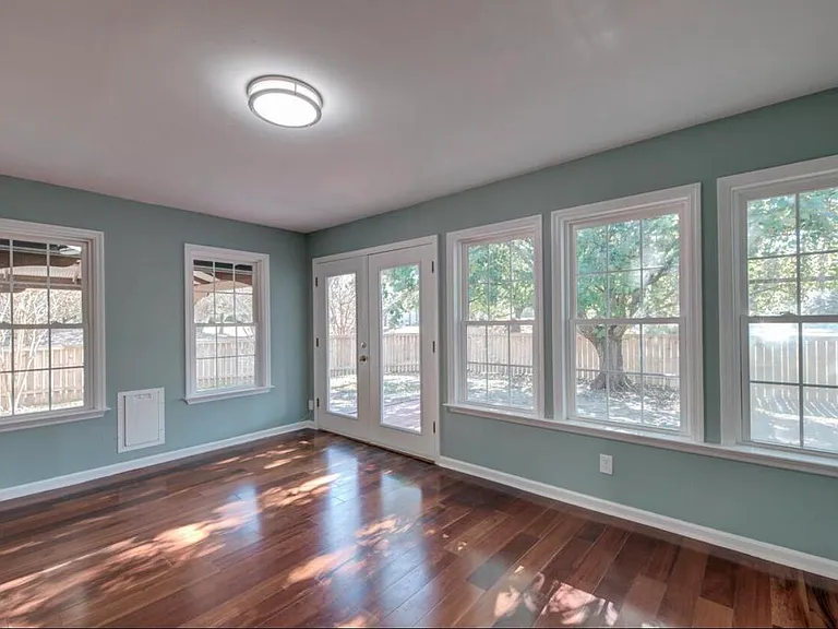 7186 Windmill Creek Rd — Photo 24