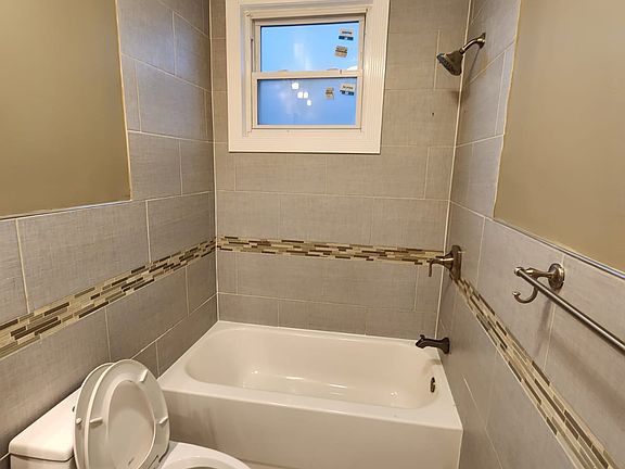 5th image of 431 56th St Floor 1