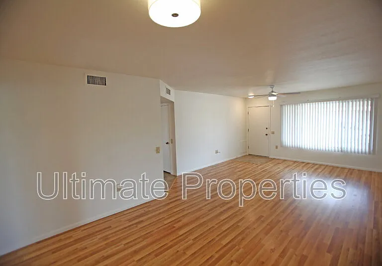 9859 W Emberwood Dr — Photo 4