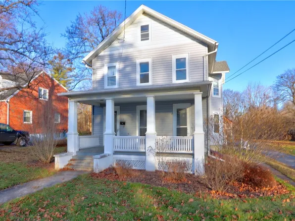 422 William St, Geneva, NY 14456