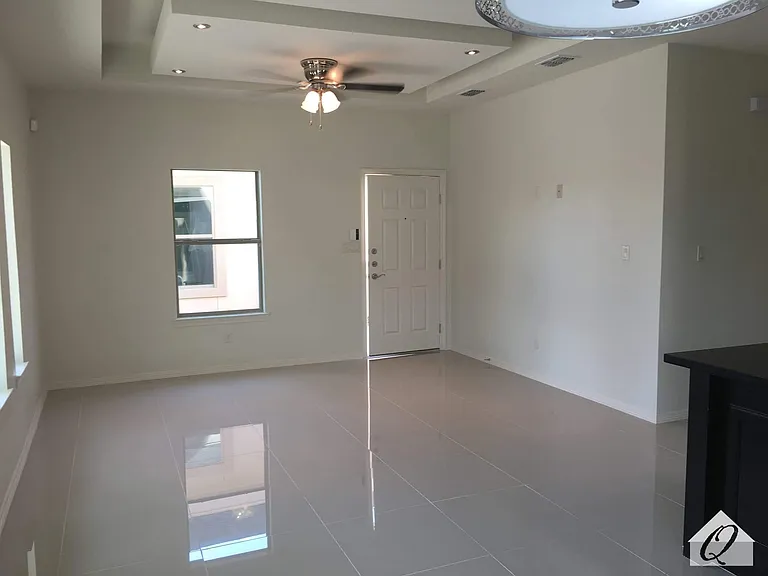 1717 W Smith Dr #4 — Photo 7