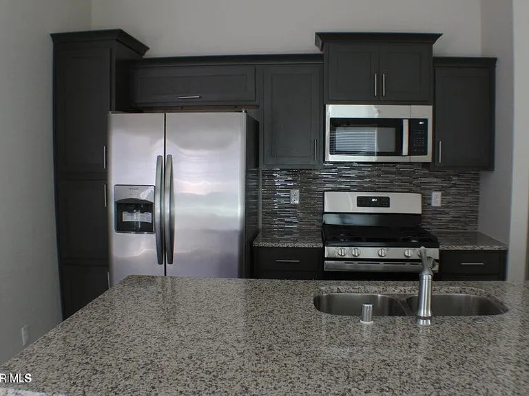 7425 Norte Mesa Ln — Photo 8