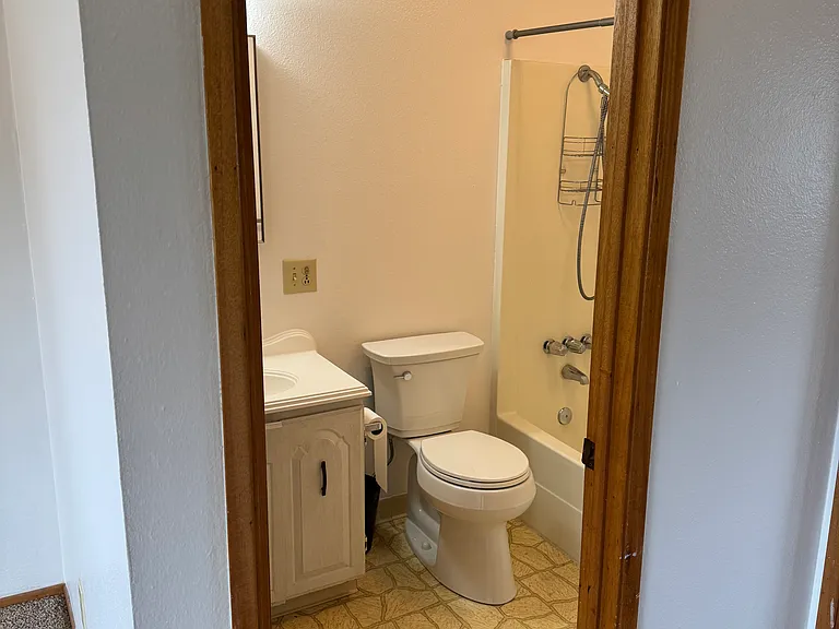 2402 Pacific St #6 — Photo 5