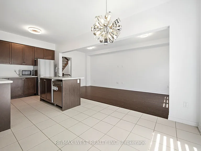 26 Hines St — Photo 17