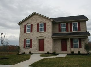 303 Winding Branch Dr, Berea, KY 40403