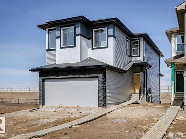 37 Axelwood Cres, Spruce Grove, AB T7X 0Y3