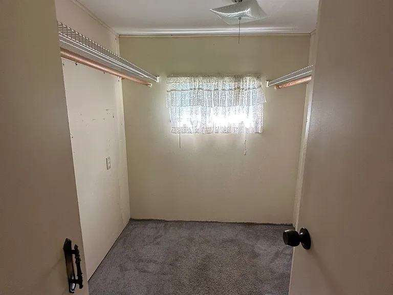 22 Cedar Ln — Photo 8