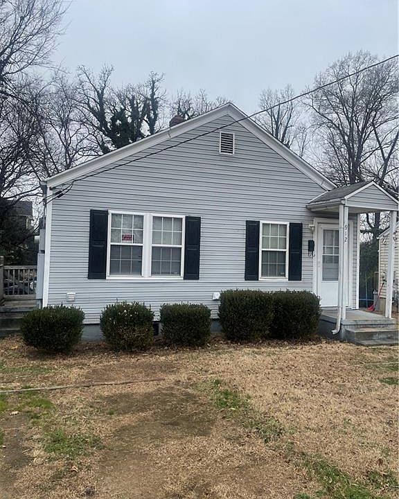1st image of 912 S English St