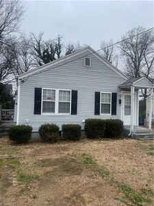 912 S English St, Greensboro, NC, 27401