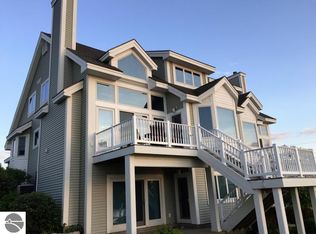 6 Anchor Rode Dr, Manistee, MI 49660