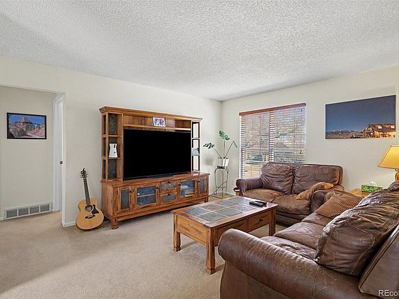 4th image of 11528 Hot Springs Drive