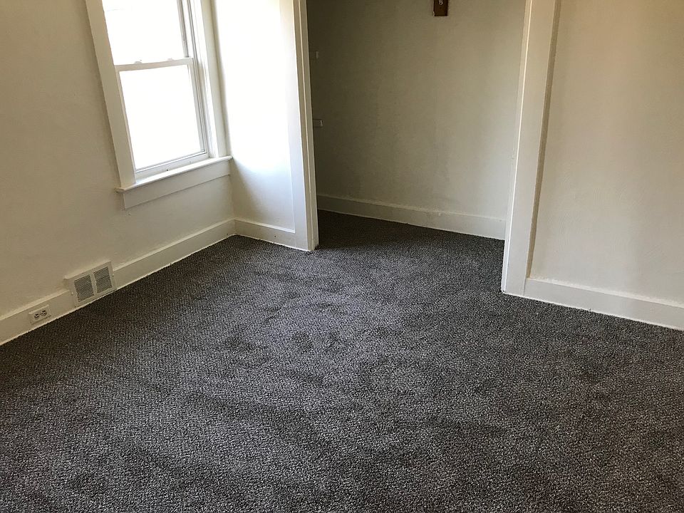 2nd image of 3015 Old French Rd #2