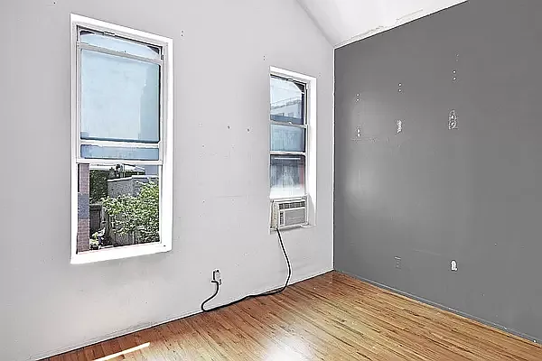 Rented by Coda Real Estate NYC | media 4