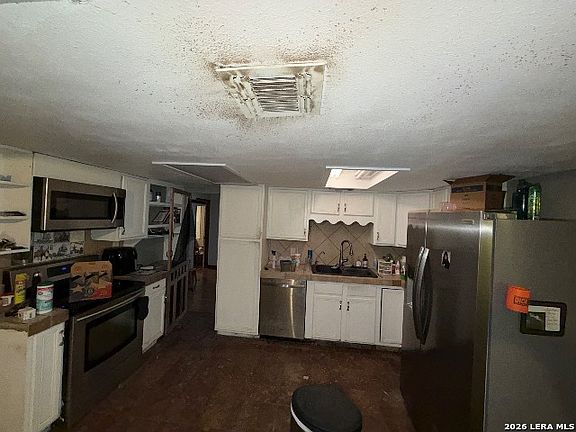 4th image of 8830 Wimbledon