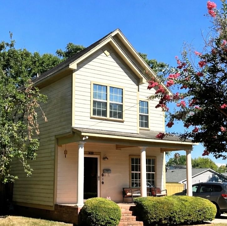 1st image of 309 S Swain St
