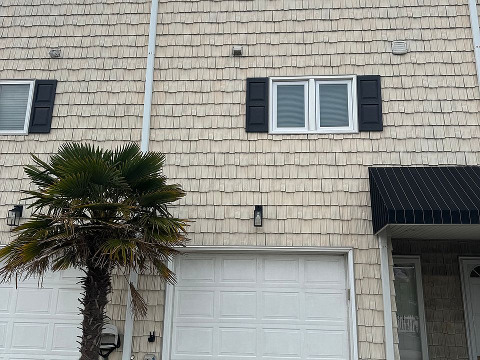 single car garage/front door