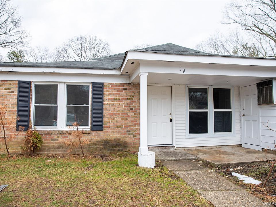 1st image of 1 A Jamestown Court