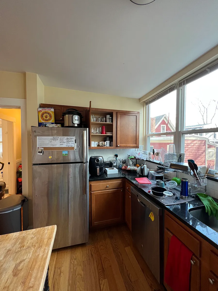 Building Photo - 332-334 Beacon St #2