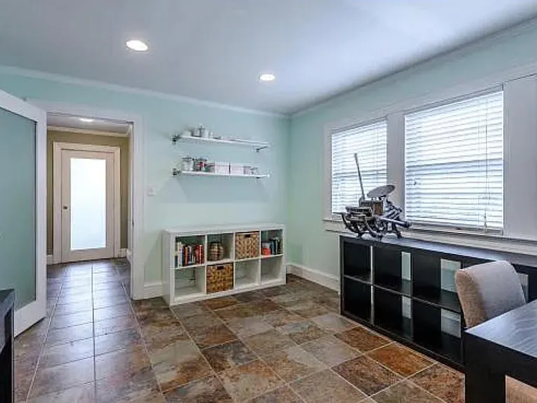 1409 Polk Ave — Photo 4