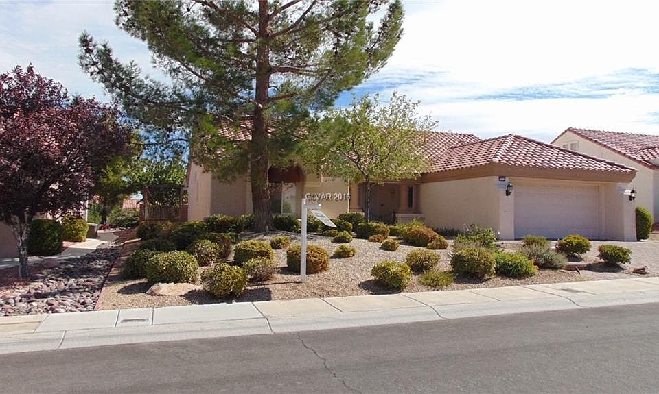1st image of 2712 Lotus Hill Dr