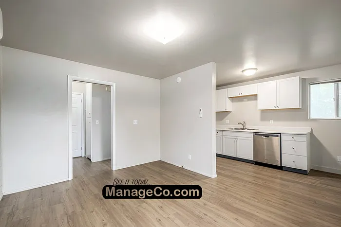 Building Photo - 3139 S 300 E #C