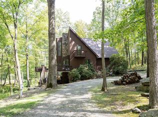 255 Smith School Rd, Farmington, PA 15437