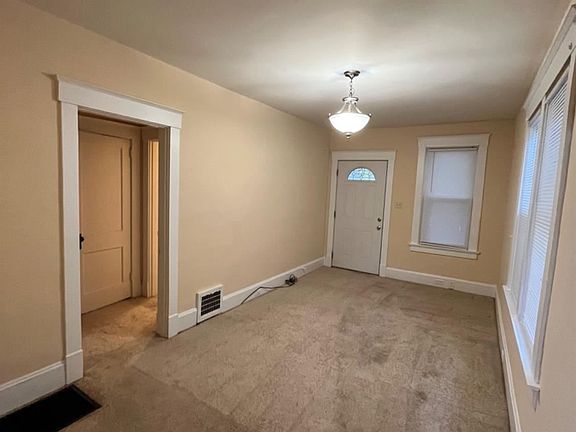 5th image of 6717 Van Kirk Ave