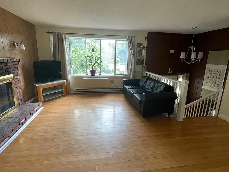 37 Hoppin Hill Ave — Photo 6