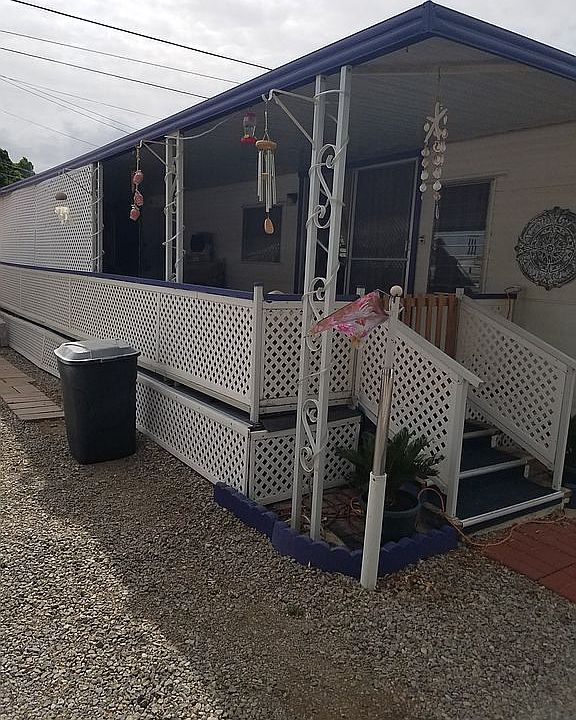 2nd image of 1340 W 3rd St #143