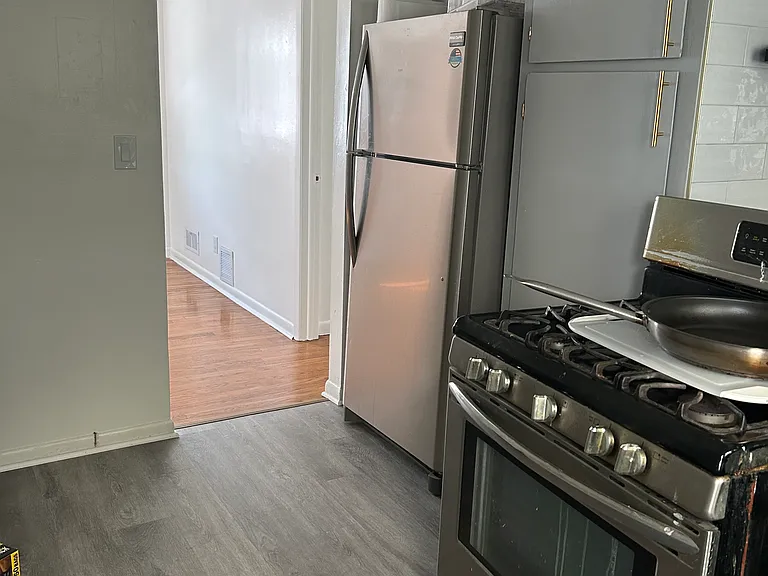 95 N 16th St #1 — Photo 10